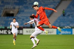 新华体育：U23国足将向历史发起冲击，此前5次参赛从未小组出线