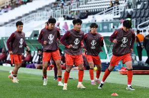 媒体人谈U23国足首发：感觉是变阵四后卫了