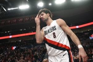 解说：开拓者没阿夫迪亚还是不行 伤病情况每个队都有 得去克服