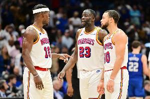 解说谈勇士：最强调空间&整体速率 引援可回想曾经奥托·波特模样