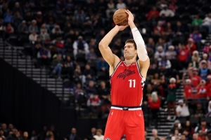 泰伦·卢：大洛能拉开空间 祖巴茨擅长攻筐终结 两人是互补的