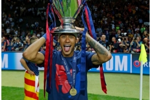 巴萨官推晒夺冠照祝内马尔34岁生日快乐，曾为球队贡献105球76助