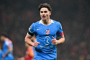 马卡报：小蜘蛛赛前身体不适伴有呕吐症状，因此战贝蒂斯无缘首发