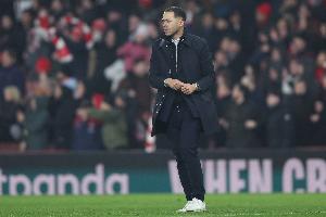 阿森纳跟队：罗塞尼尔小题大做，热身时越界的情况很常见