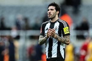 太阳报：托纳利在纽卡愈发感到沮丧，阿森纳曼城切尔西尤文均关注