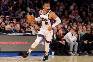 登威再相遇！国王首发：威少、克利福德、普洛登、德罗赞、雷诺