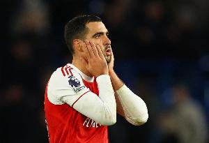 赛季报销！埃菲社：梅里诺周一接受手术，预计休战4个月