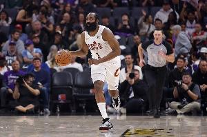 哈登破坏进攻体系？生涯这个阶段他早放下自负 愿做米切尔的副手